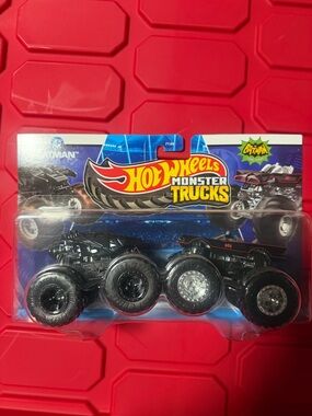 Batman Hot Wheels Monster Trucks Twin Pack in Black